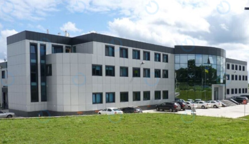 Київська, 1-Б