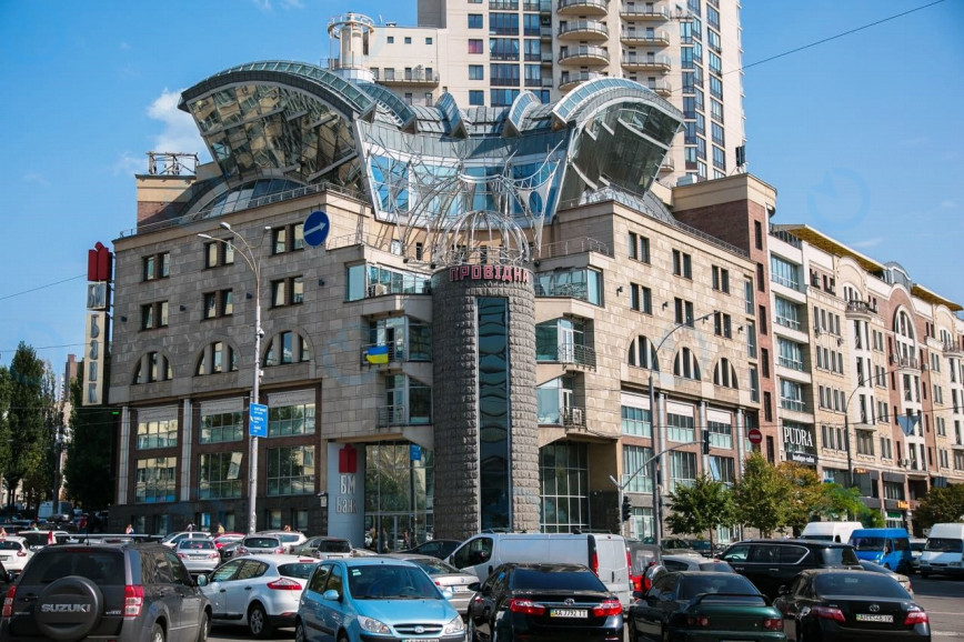 Європа Плаза