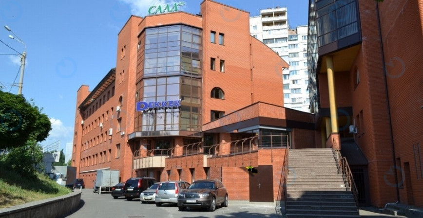 Дегтярівська, 33Б