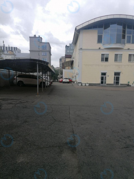 Верхній Вал, 66А