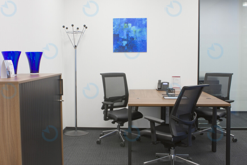 Regus of  IQ Business Center - фото 15