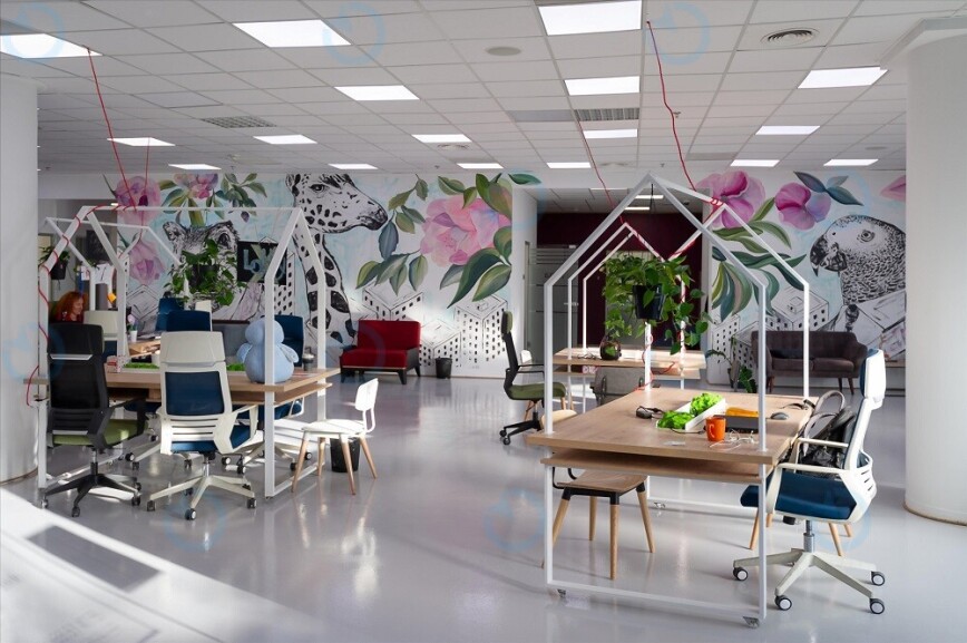 Алея Героїв Небесної Сотні, 2А - фото 6