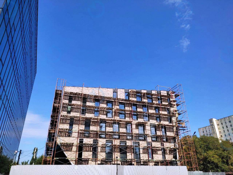 Фрометівська, 17