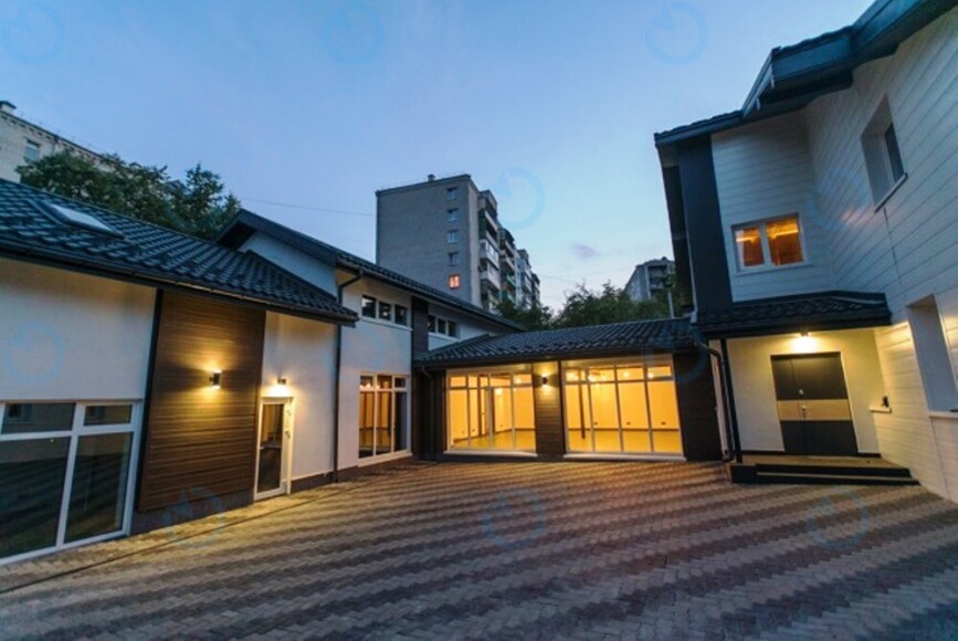 Лютневий пров. - фото 2