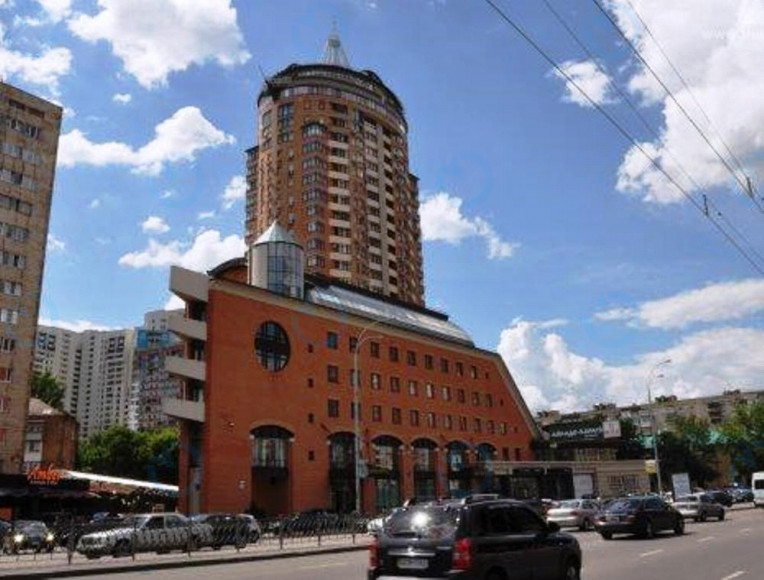 Лесі Українки, 30B