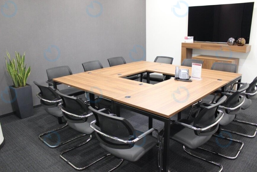 Regus of  IQ Business Center - фото 19