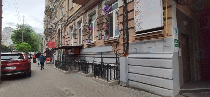 Січових Стрільців, 33