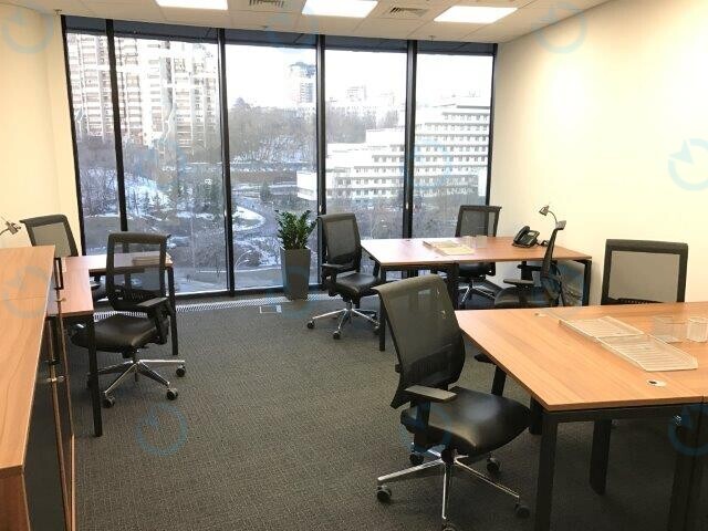 Regus of  IQ Business Center - фото 16