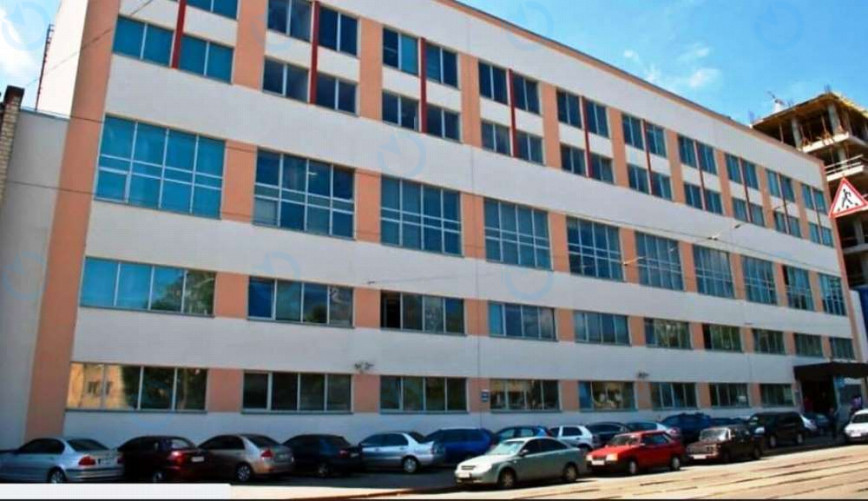 Кирилівська, 69В