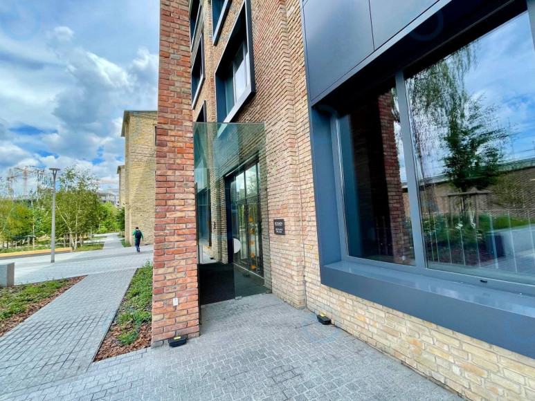 ROSHEN PLAZA - фото 5