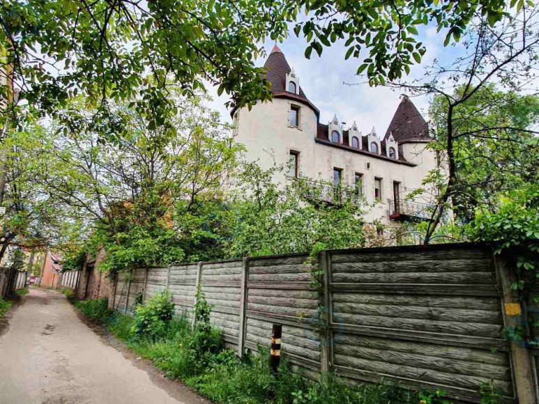 Малоземельна, 16 - фото 2