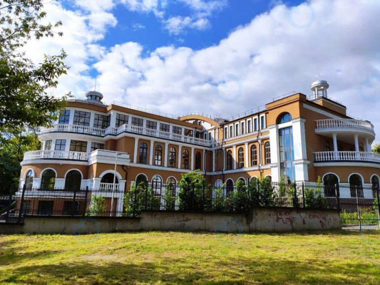 Венеціанський