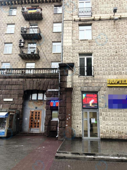 Хрещатик, 17