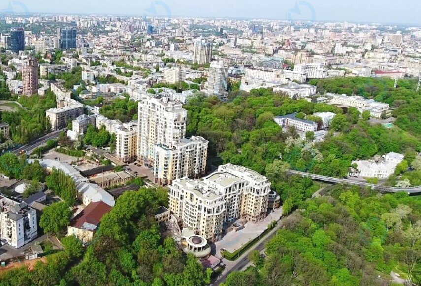 Summit (Cамміт) - фото 2