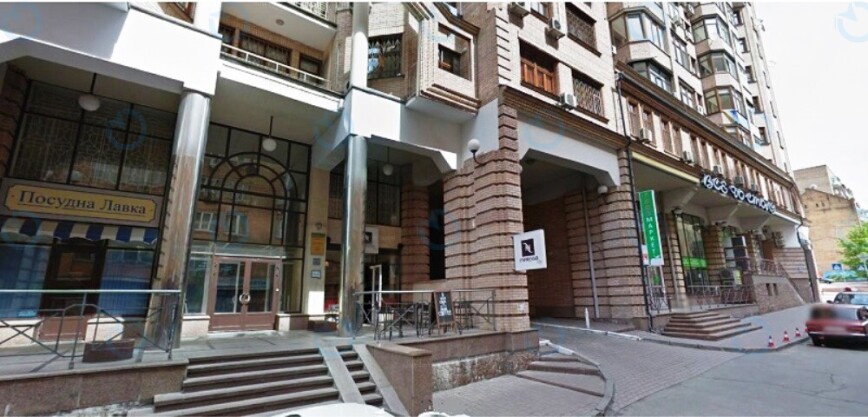 Павлівська,  18