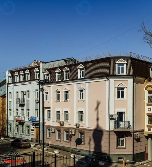 КИЯНІВСЬКИЙ, 3-7