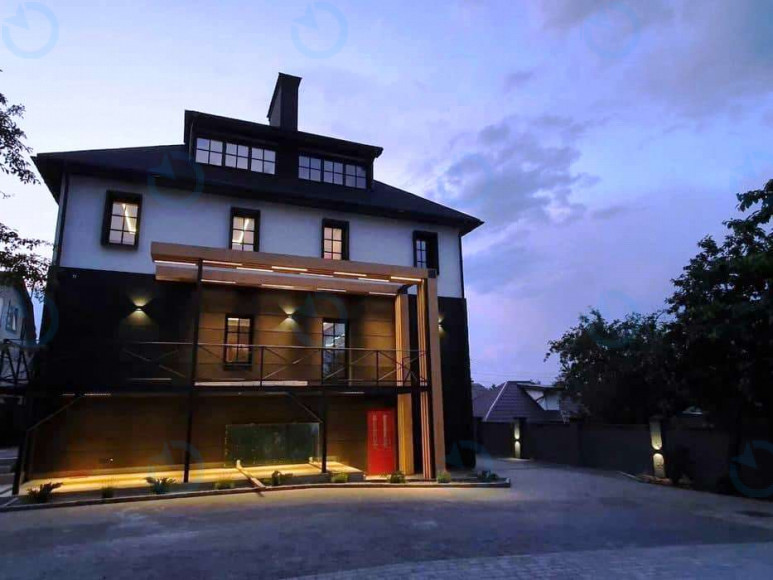 Яблунева, 9 - фото 2