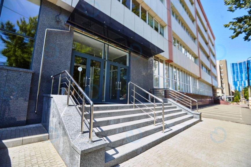 Сім'ї Прахових, 50 (Європасаж) - фото 3