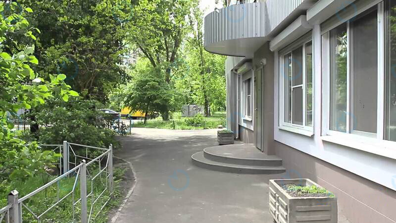 Русанівська набережна, 16