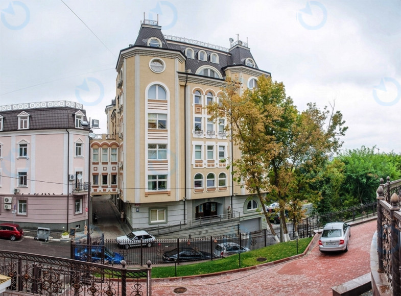 Киянівський