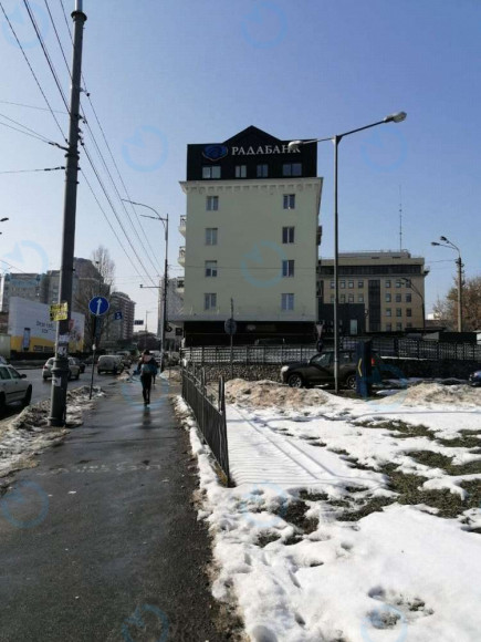 Лобановського, 123