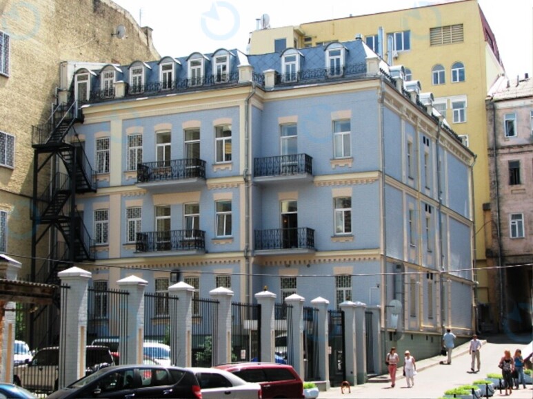 Хмельницького, 48А