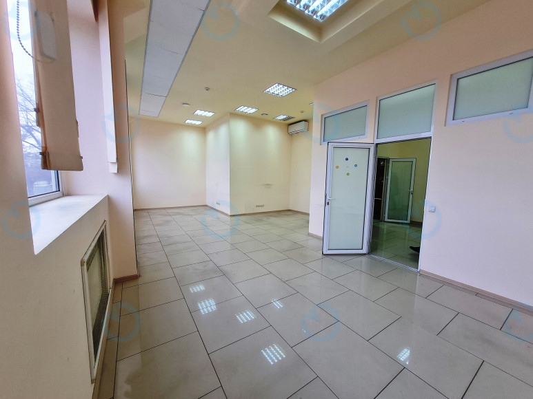 Оренда офісу 116 м.кв 2 поверх Кронос