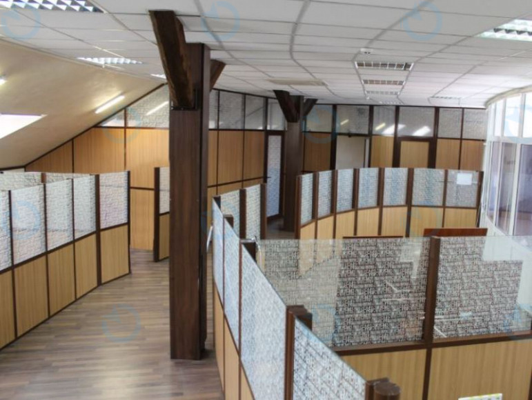 Оренда офісу 165 м.кв 3 поверх Башта № 5