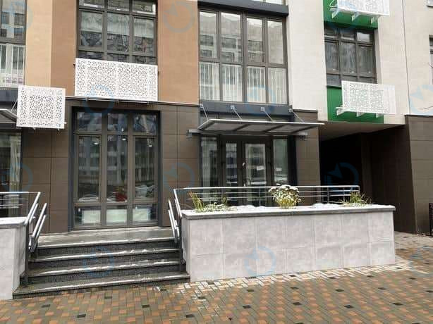 Продажа офиса 96 м.кв 1 этаж Город цветов