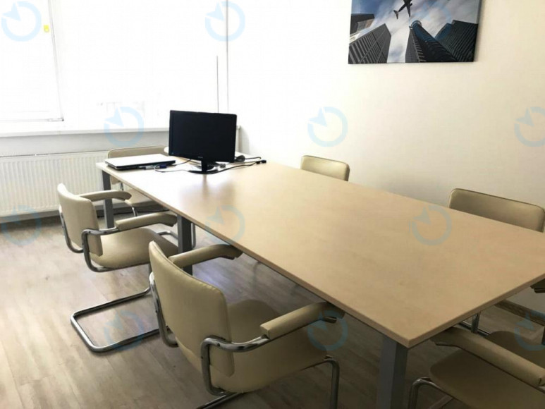 Оренда офісу 196 м.кв 2 поверх Лівобережний