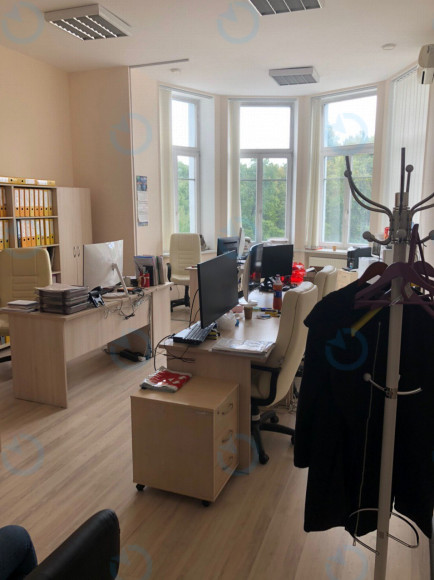 Оренда офісу 187 м.кв 4 поверх Європа на Музейному