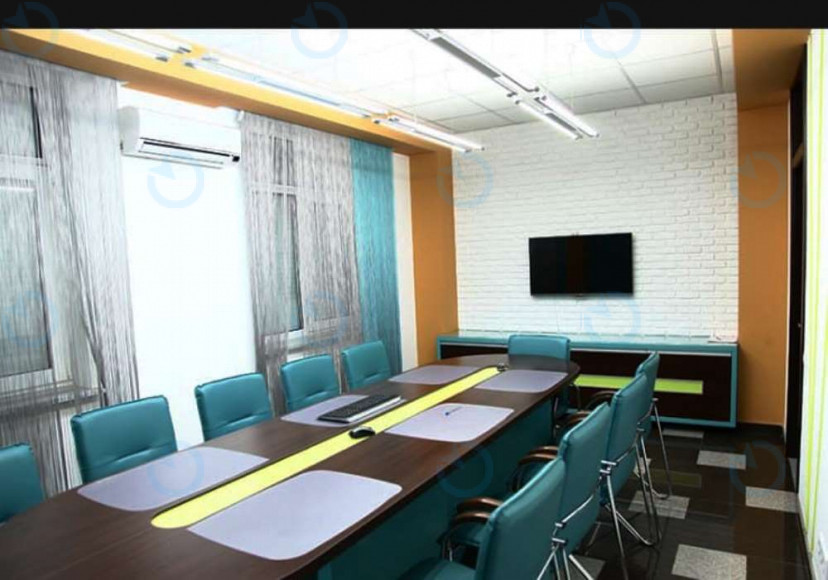 Оренда офісу 152 м.кв 4 поверх TROIKA-CENTER