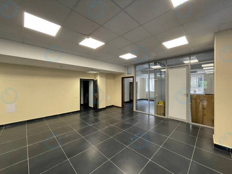 Оренда офісу 262 м.кв 1 поверх Старонаводницька, 29 - фото 2