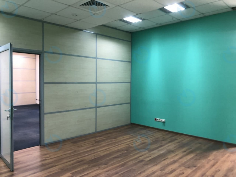 Оренда офісу 200 м.кв 2 поверх Прага