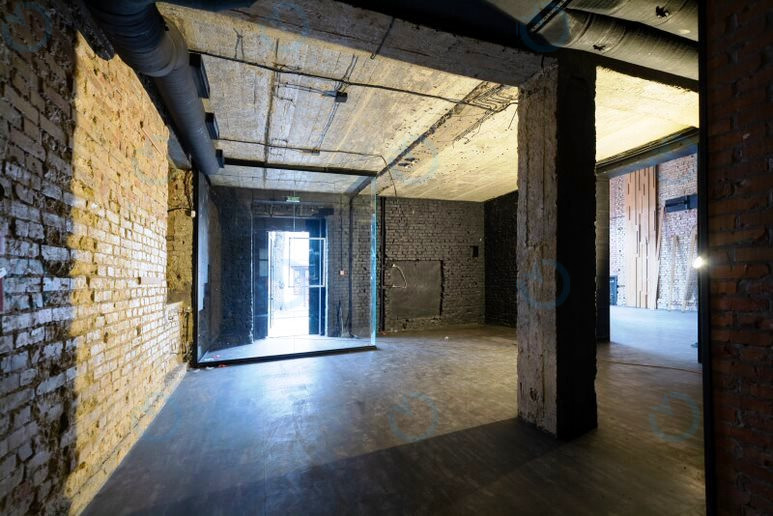 Оренда офісу 346 м.кв 1 поверх Хрещатик, 7/11