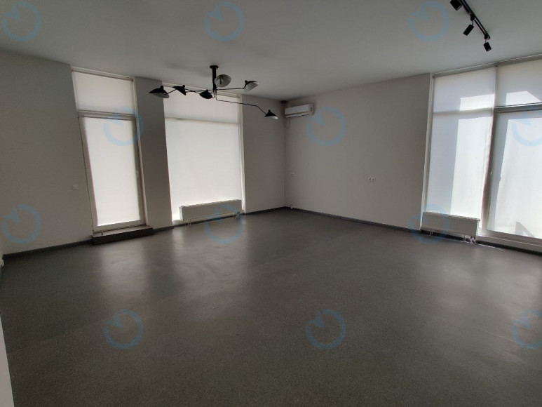 Оренда офісу 420 м.кв 1 поверх Менделєєва, 37