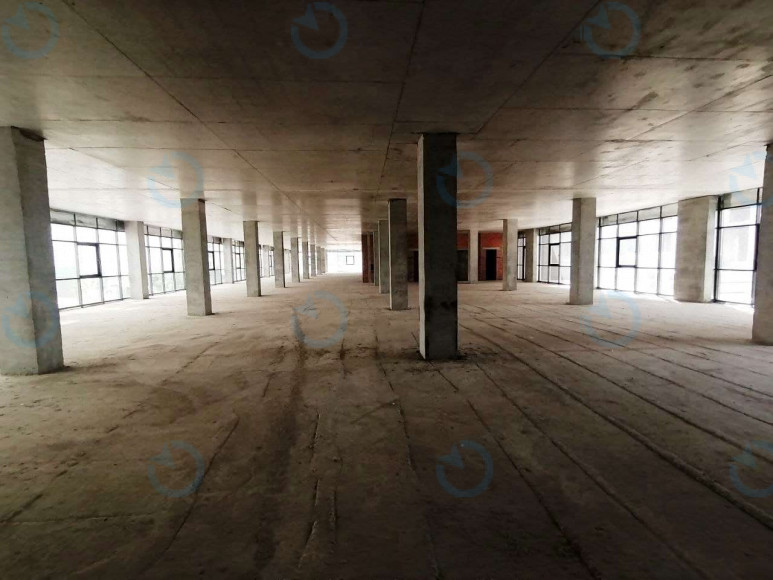 Продаж офісу 5300 м.кв 1 поверх Прип'ятська, 11Б