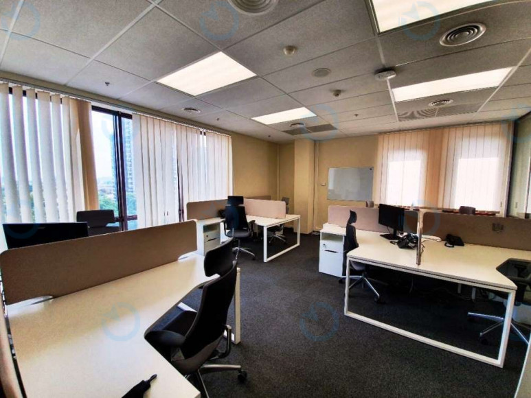 Оренда офісу 401 м.кв 5 поверх Дегтярівська, 33В