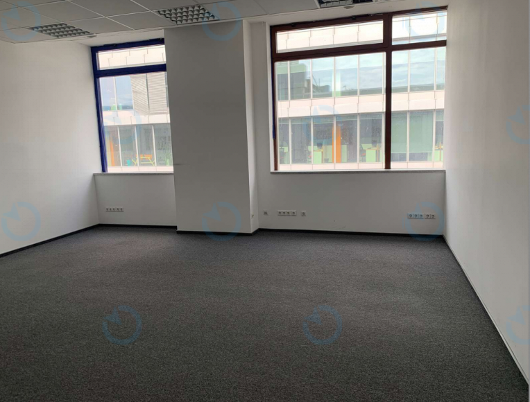 Оренда офісу 924 м.кв 6 поверх Лейпцизька 15 (I черга)