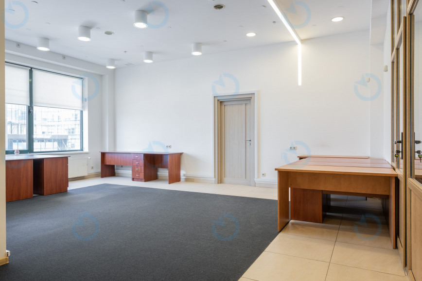 Оренда офісу 255 м.кв 2 поверх Бандери, 26 - фото 2