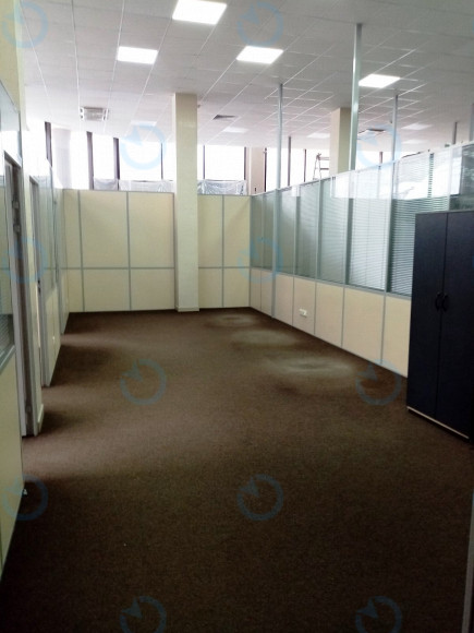 Оренда офісу 87 м.кв 0 поверх Орловський