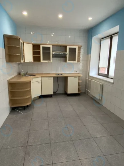 Оренда офісу 309 м.кв 2 поверх Дегтярівська, 33Б - фото 4