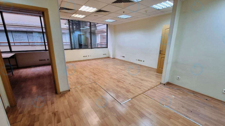 Оренда офісу 65 м.кв 4 поверх Леонардо (I черга)