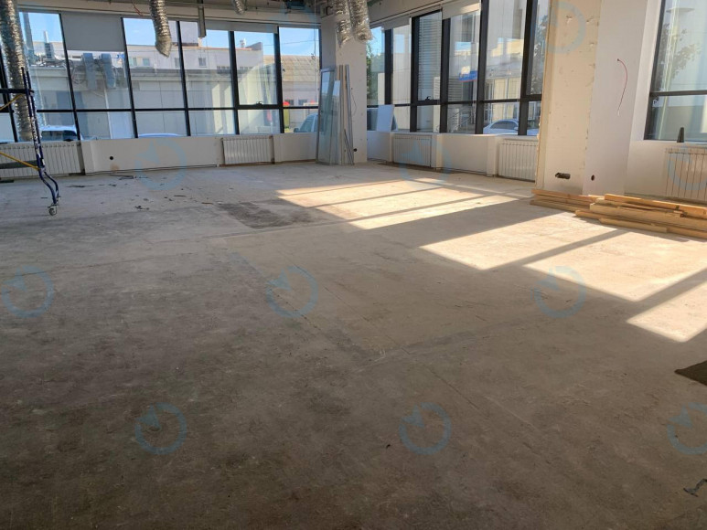 Оренда офісу 321 м.кв 1 поверх ІРВА