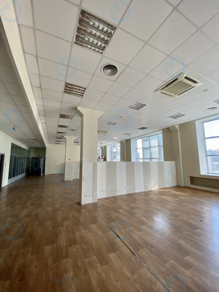 Оренда офісу 376 м.кв 4 поверх Сурікова, 3а - фото 5