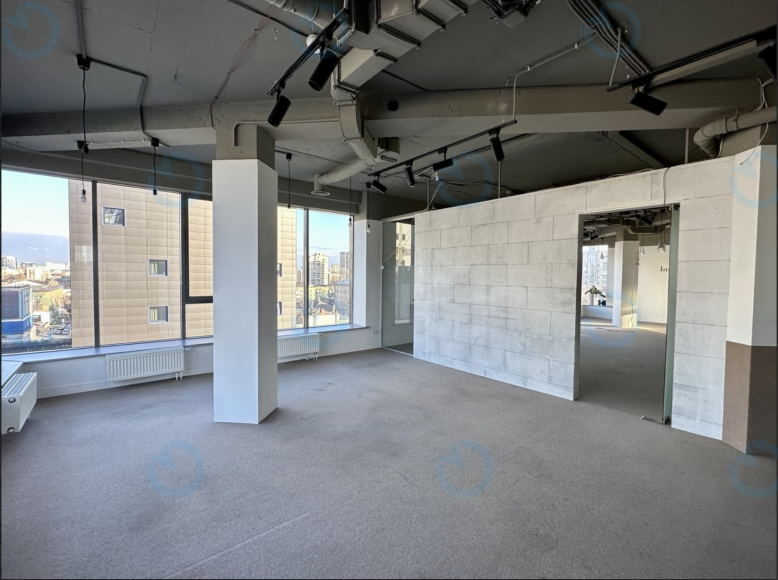 Оренда офісу 484 м.кв 6-7 поверх Космополіт