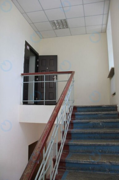 Продаж офісу 1500 м.кв 1 поверх Червоноткацька, 48 - фото 3