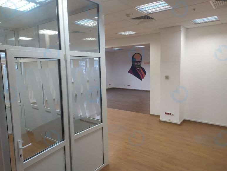 Оренда офісу 108 м.кв 3 поверх Тріо - фото 4