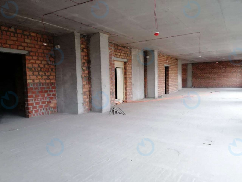 Продаж офісу 2200 м.кв 1-5 поверх Ярославів Град - фото 4