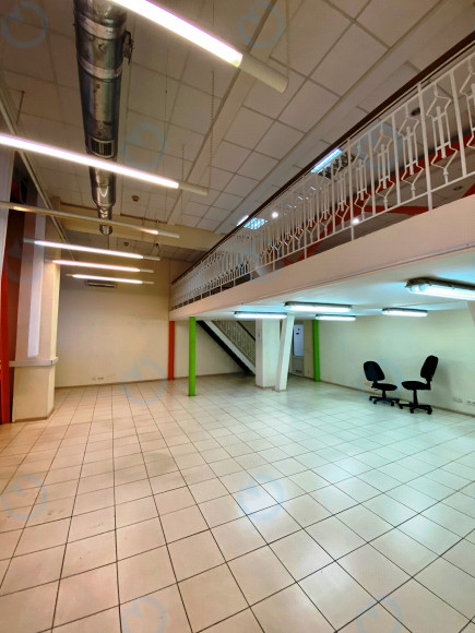 Оренда офісу 136 м.кв 1 поверх Кронос